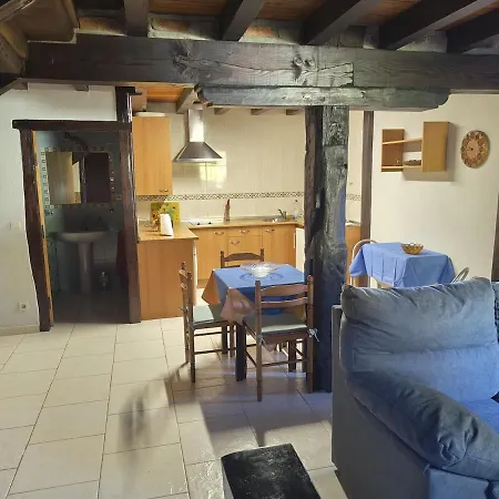 Caserio Burgo Goikoa 1 *