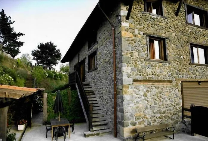 Caserio Burgo Goikoa 1 Ajangiz